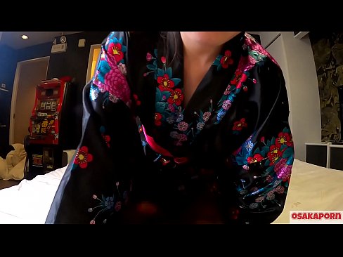 ❤️ O le teine talavou cosplay e fiafia i feusua'iga e fa'atama'ita'i ma se squirt i se fafine ti'eti'e solofanua ma se blowjob. Teine Asia ma pusi fulufulua ma susu aulelei i toniga Iapani masani i ata vitiō faʻaalia le masturbation ma meataalo fuck. Sakura 3 OSAKAORN. Pono fa'afale ❌